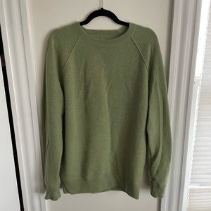 AE77 Sweater